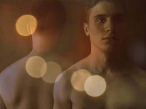 Yaşayan Kadınlar / Melis Batır - Madam 