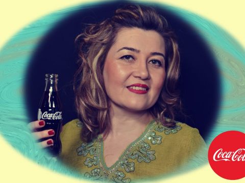 Yaşayan Kadınlar / Sema Omurtak - Zaman 